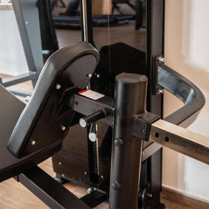 Leg Extension | Selectorized machine - Compact Series