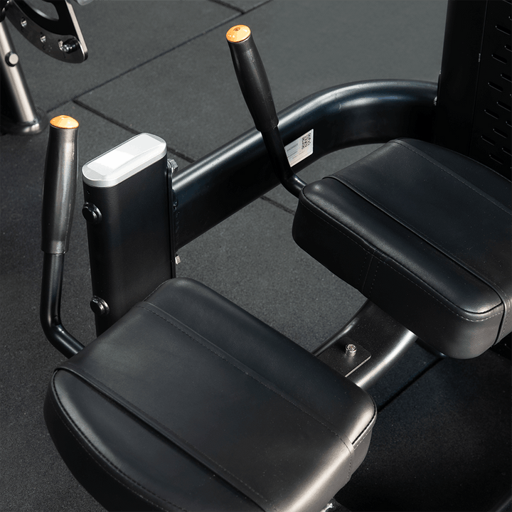 SE-28735-patada-gluteo-apoyo-brazos