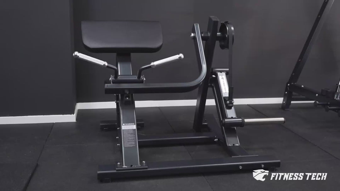 Preacher curl machine