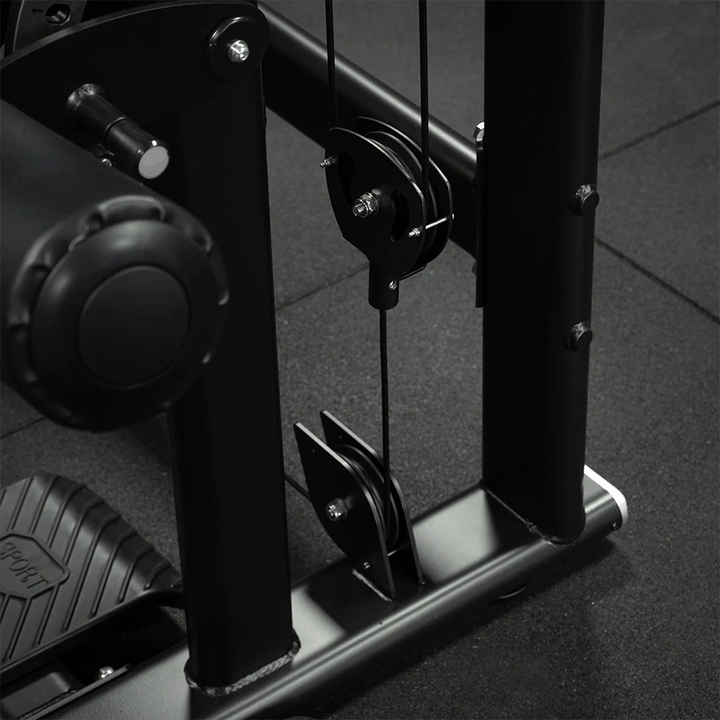 Lat Pulldown | Selectorized machine - Pro Series